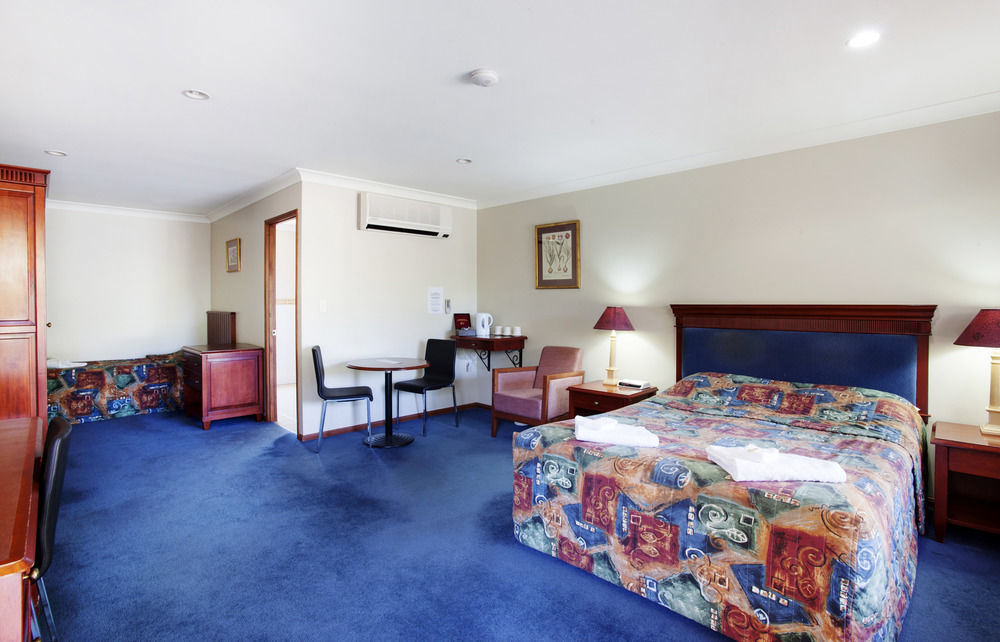 Nightcap At Federal Hotel Toowoomba Exterior photo